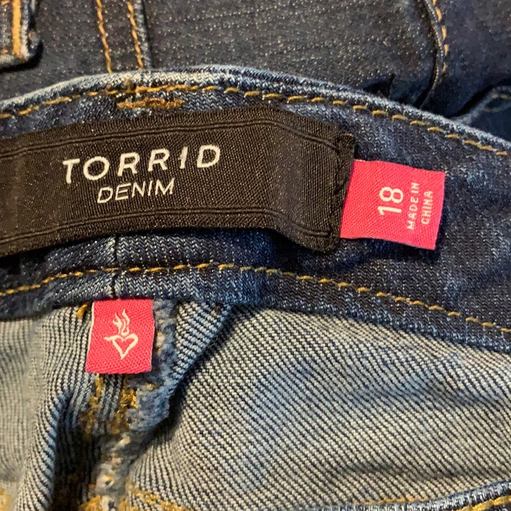 Torrid size 18 bootcut jeans